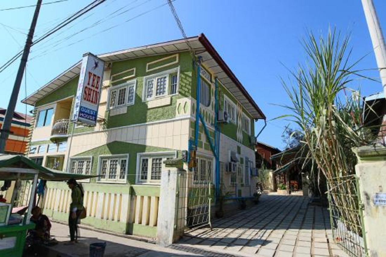 Yee Shin Guest House Hsipaw Exteriör bild